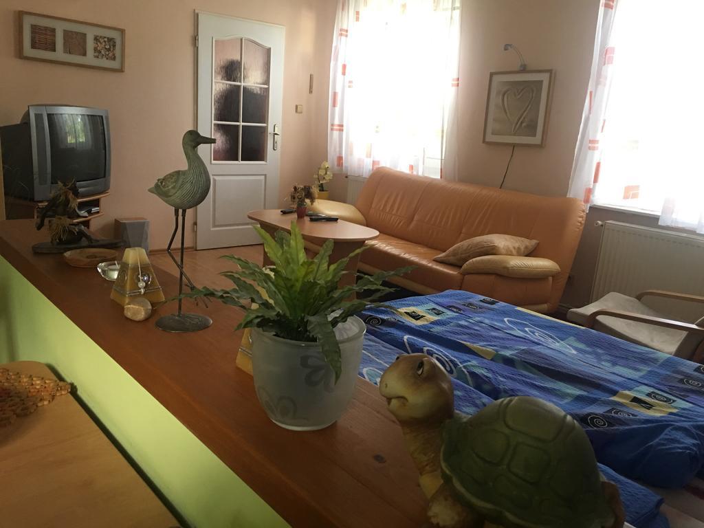 U Evy Jarosove Apartment Desna  Exterior photo